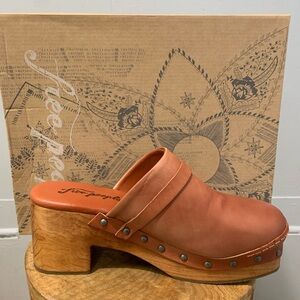 Free People Calabasas Leather Studded Clog